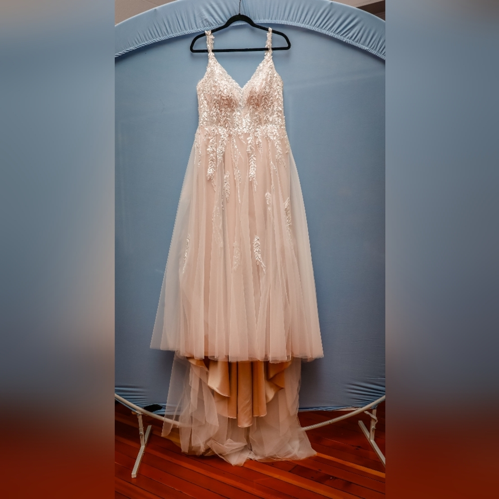 Off White Embellished Tulle Evening Gown Wedding Dress